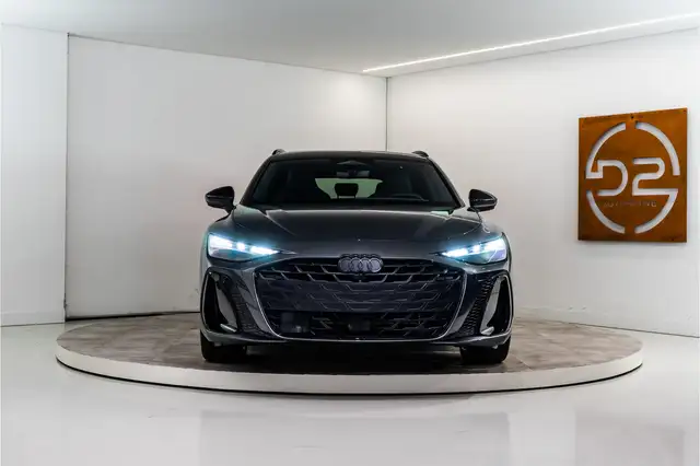 Audi A6 view 8