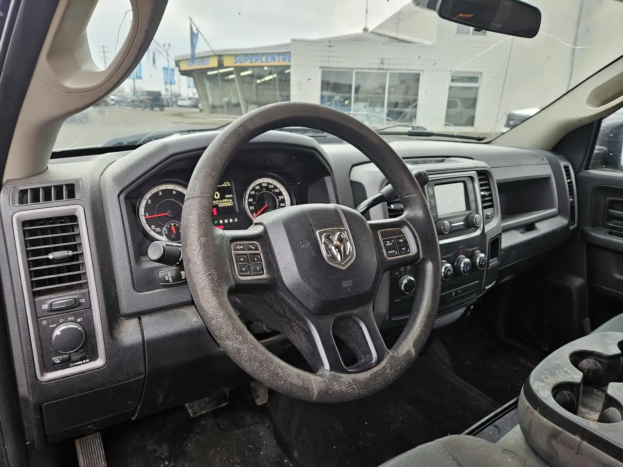 RAM 1500 снимка RAM 1500