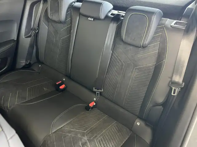Peugeot 2008 view 15