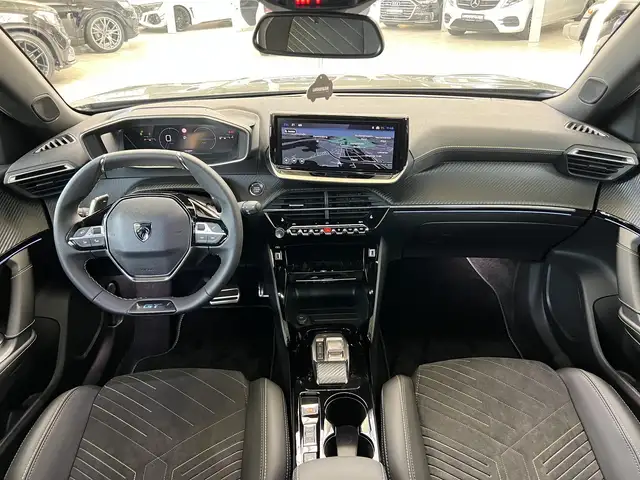 Peugeot 2008 view 10