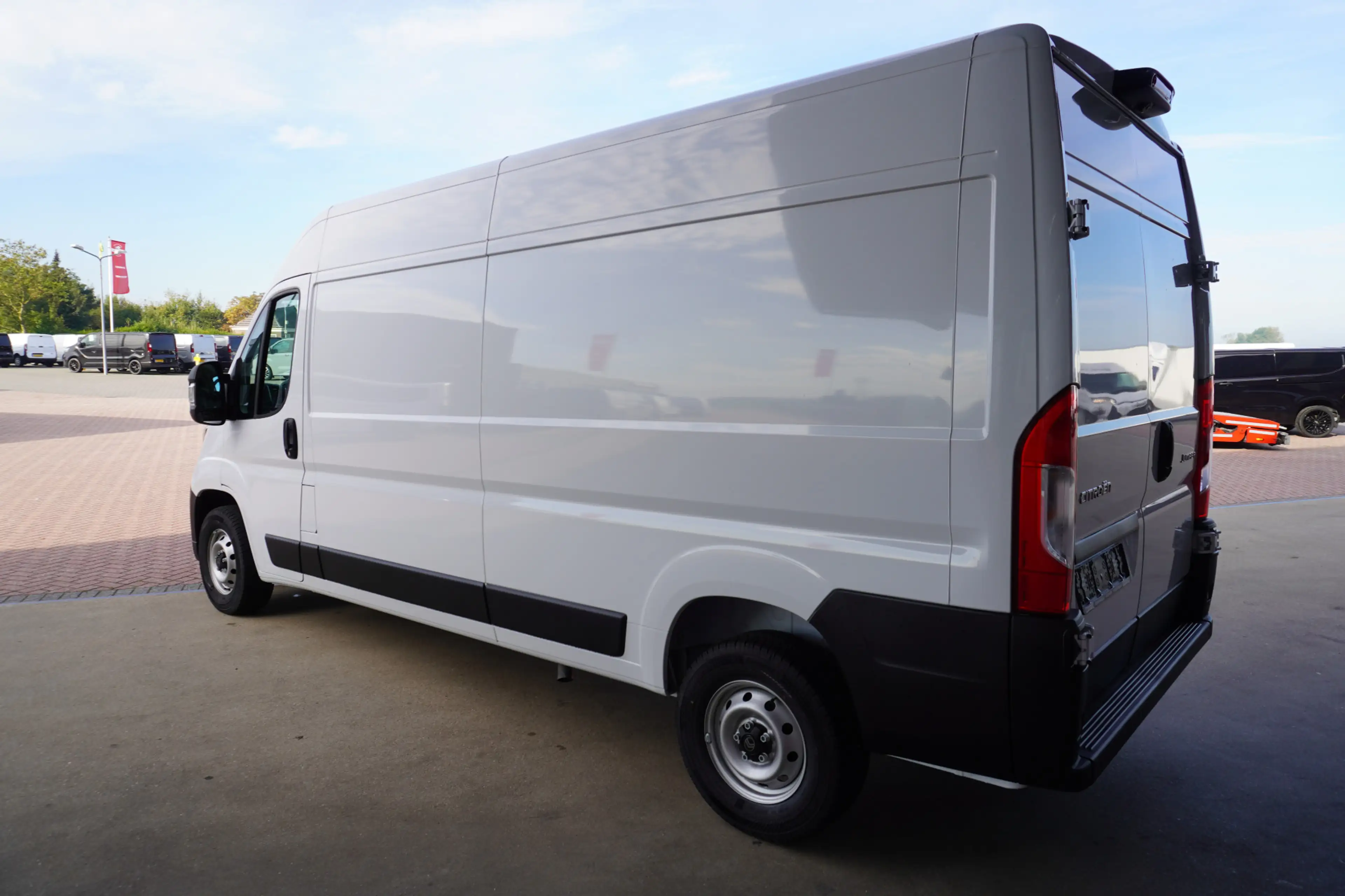 Citroen Jumper 2.2 BlueHDi 140PK L3H2 Climate | Navi | Cruise | C — photo 7
