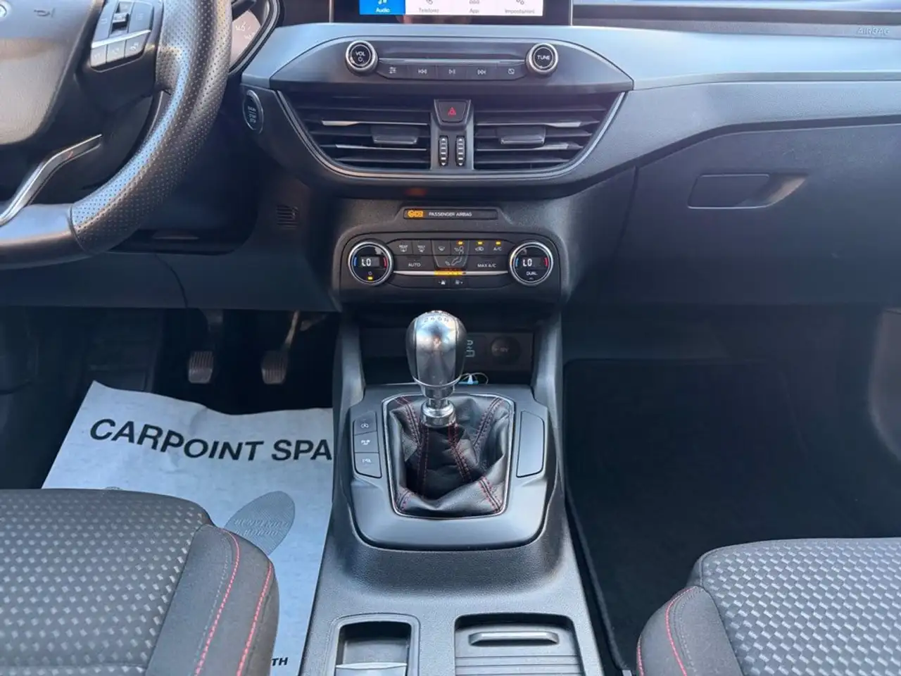Ford Focus 1.0t ecoboost h st-line 125cv, миниатюра 11