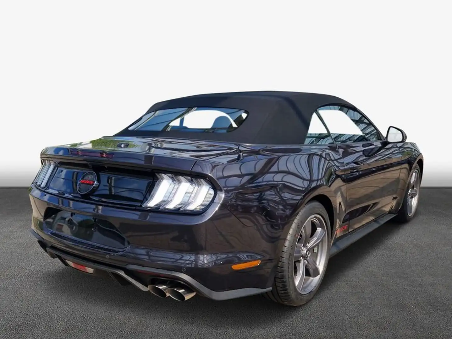 Ford Mustang California Special 5.0 Ti-VCT V8 Aut. GT 3 Grau - 2