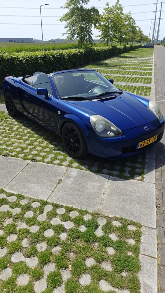 Toyota MR 2 1.8-16v VVT-i., foto 3