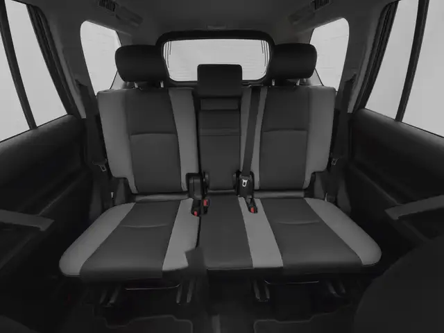 Toyota Land Cruiser view 23