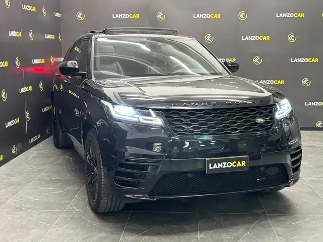 Land Rover Range Rover Velar view 3
