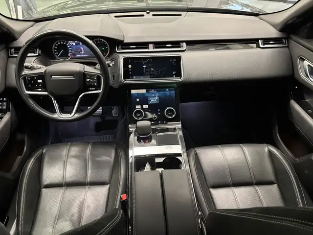 Land Rover Range Rover Velar view 7