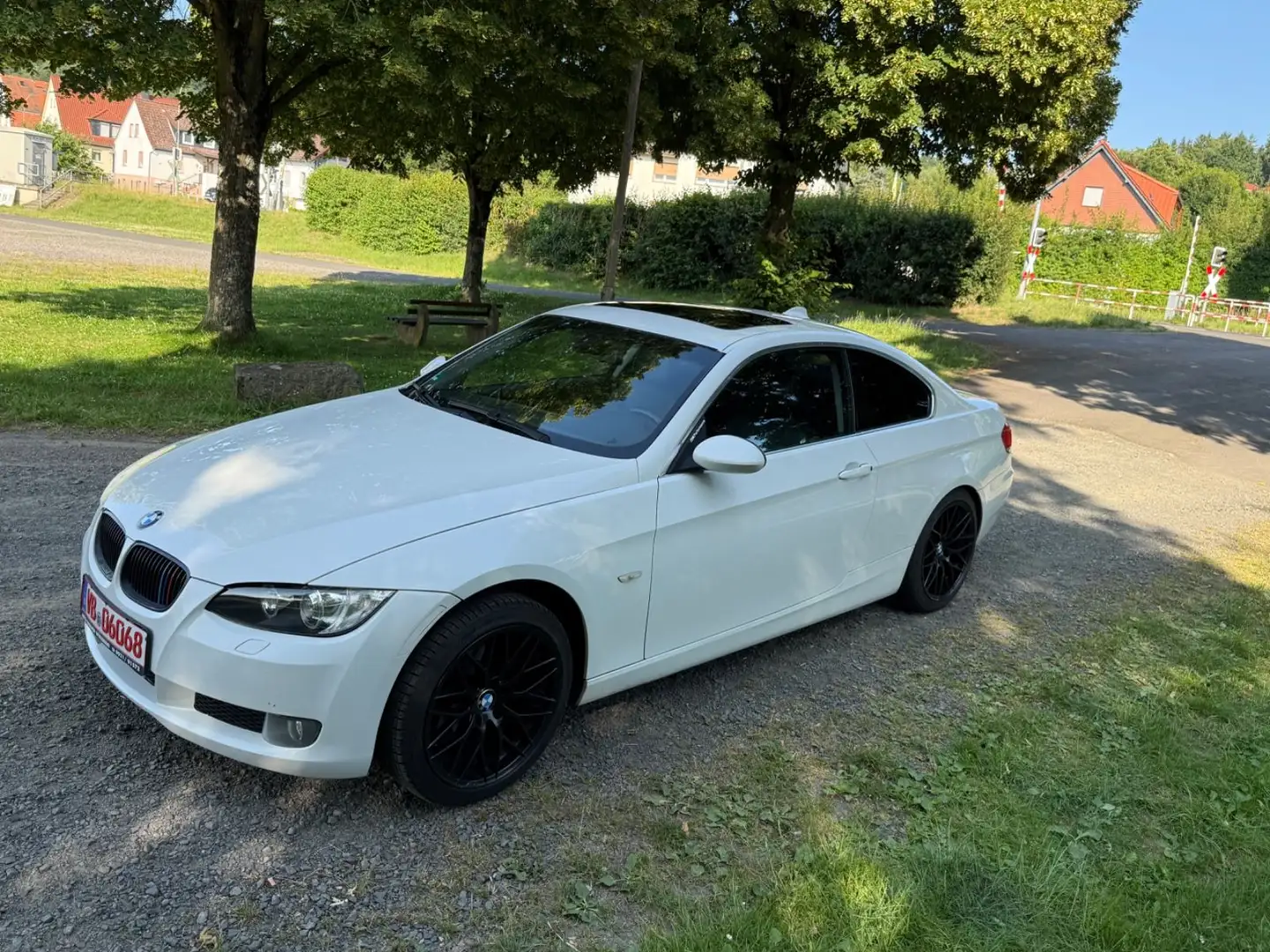 BMW 328 XI 330 E92 N52 Autom ORG 178Tkm Kette Allrad Weiß - 1