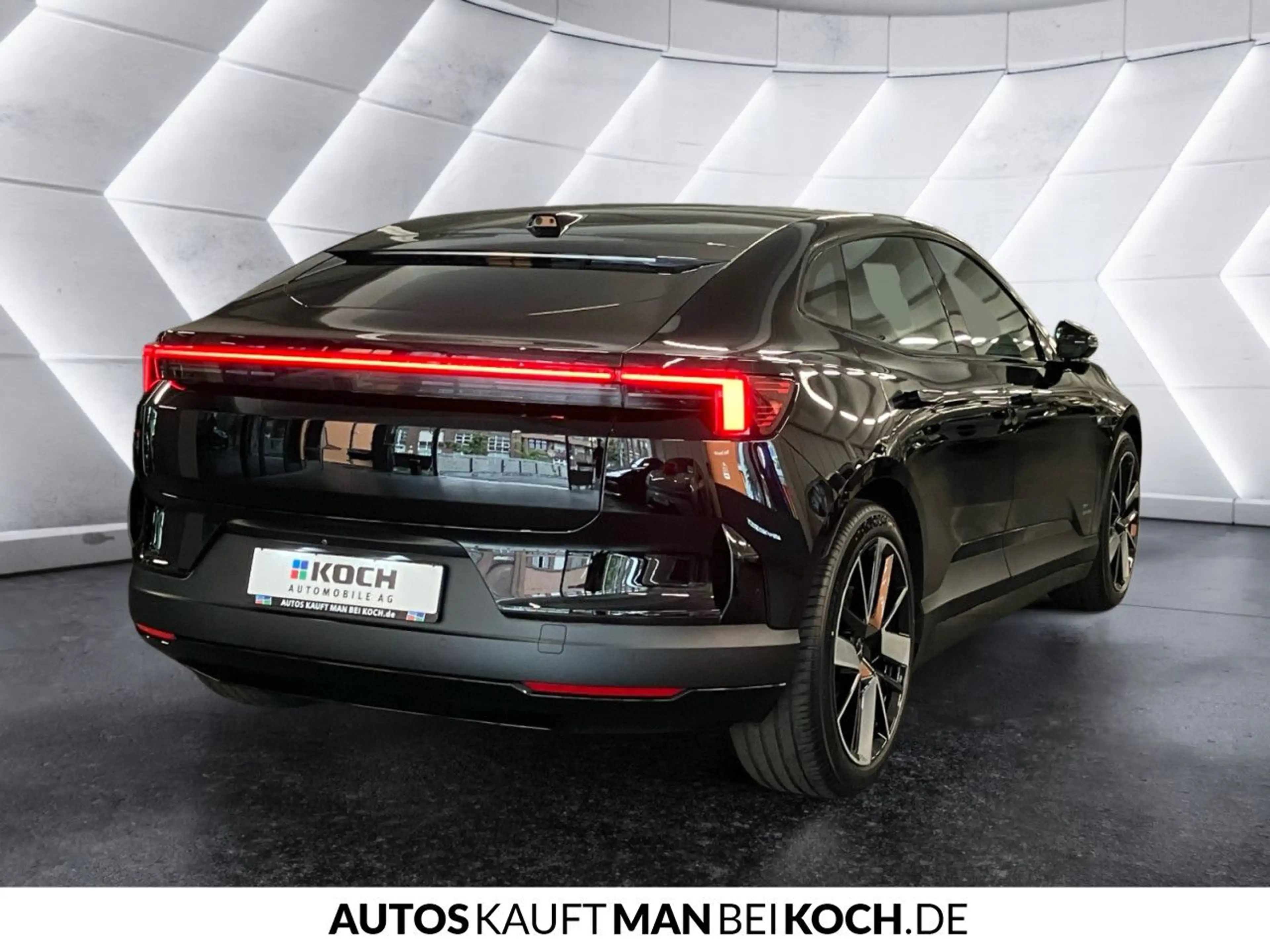 Polestar 4 Long Range Single PILOT PLUS BLIS HUD HK PANO — photo 5