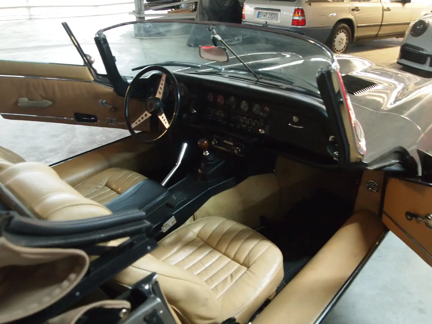 Jaguar E-Type Serie 3 Brun - 2