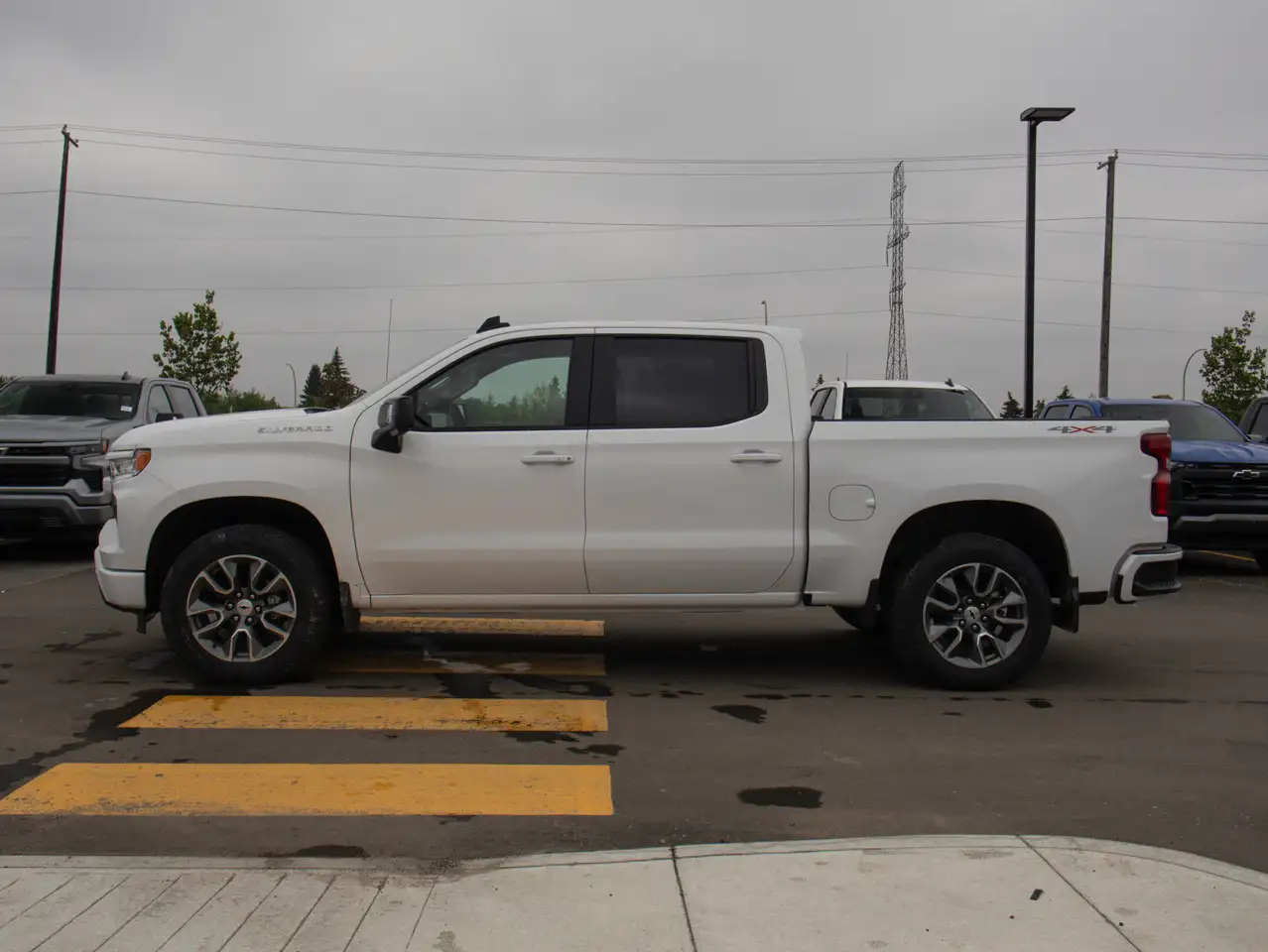 Chevrolet Silverado 1500 снимка Chevrolet Silverado 1500