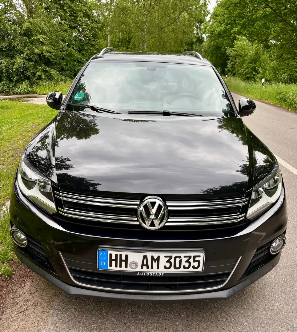 Volkswagen Tiguan Tiguan 1.4 TSI BlueMotion Technology Life Schwarz - 1