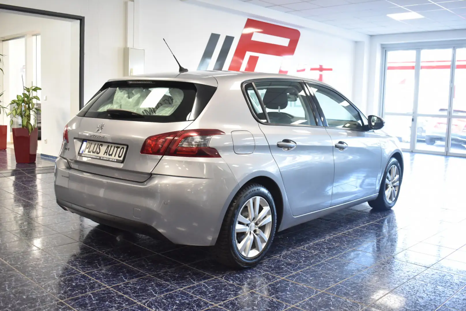 Peugeot 308 1.2 Lim Active Virtual Klimaaut PDC Gris - 2
