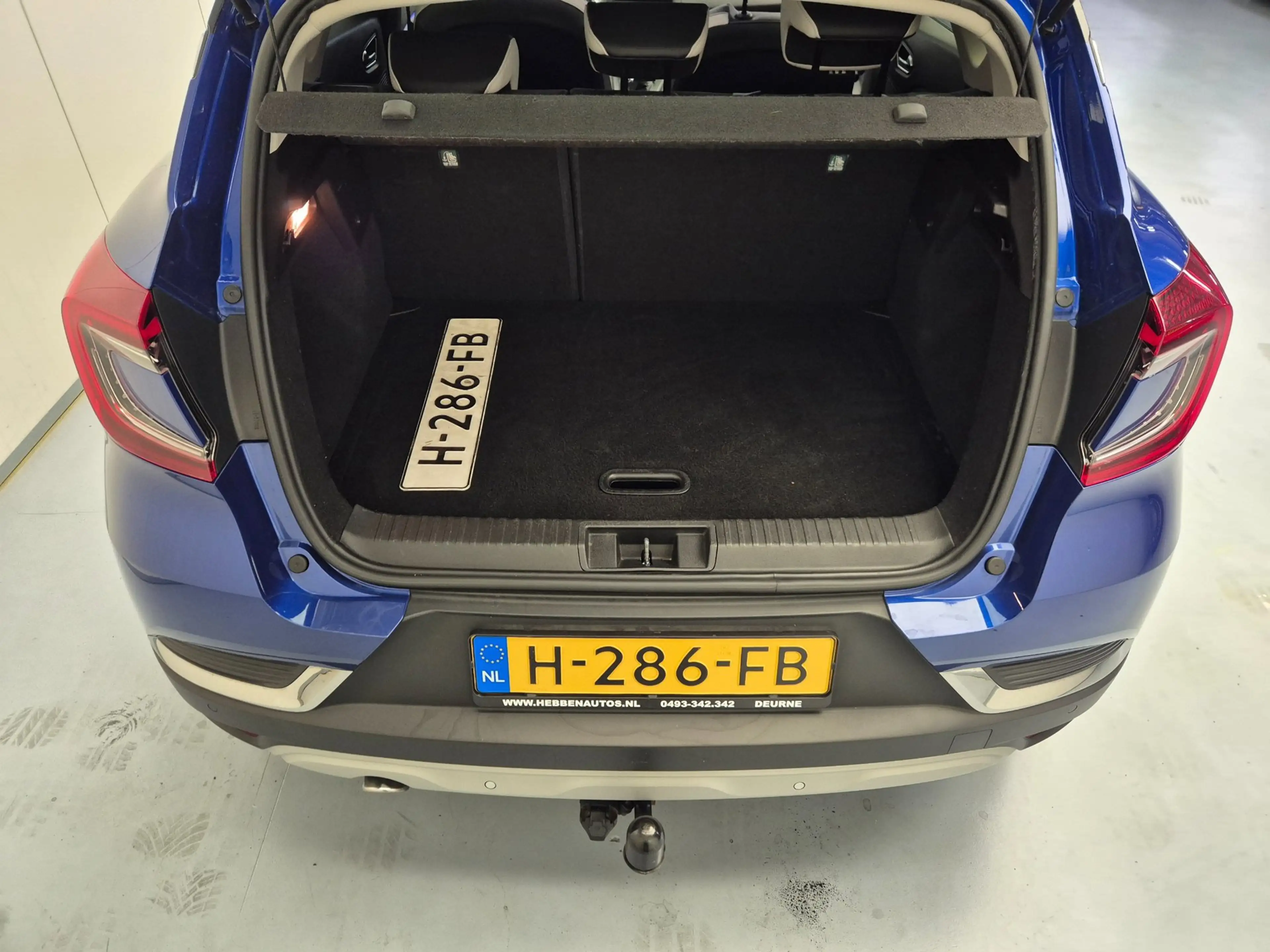 Renault Captur 1.0 TCe 101 PK Intens Navi Camera Ecc Cruise Contr — photo 17