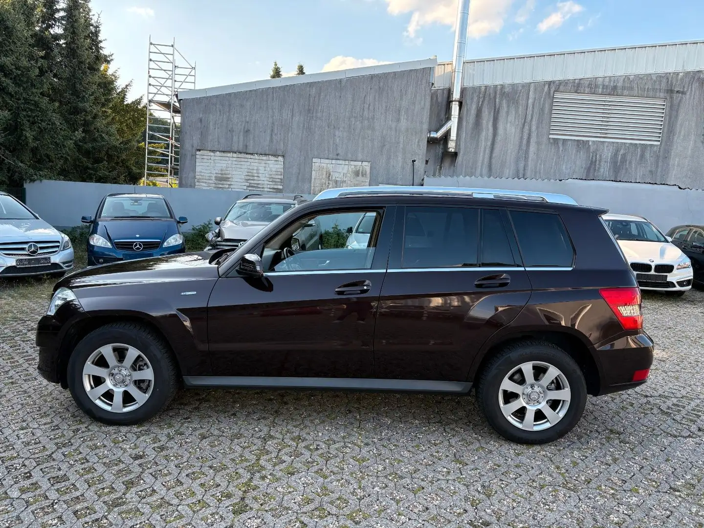 Mercedes-Benz GLK 220 GLK 220 CDI BlueEfficiency 4Matic Hnědá - 2