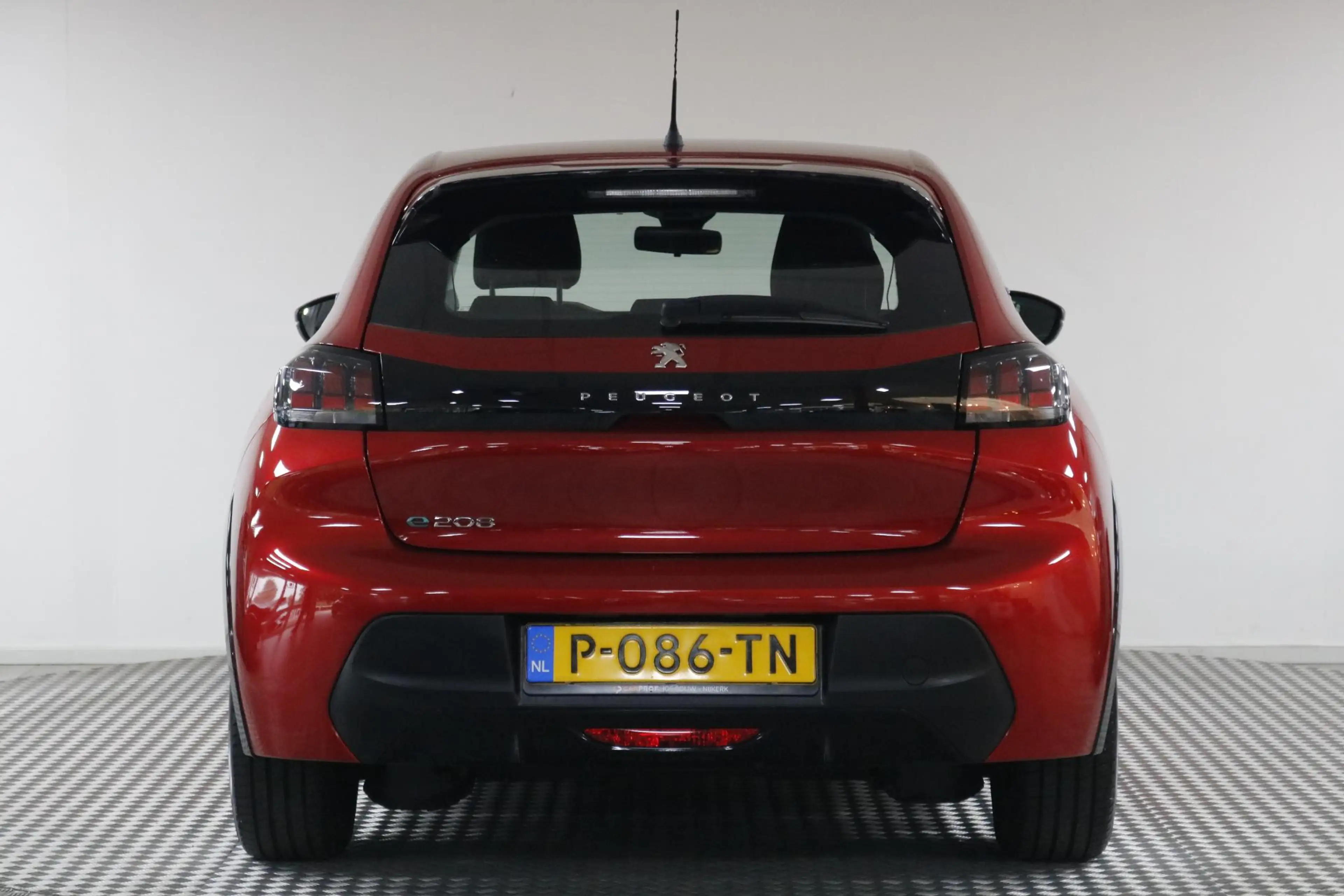 Peugeot e-208 EV Active 50 kWh Climate | Cruise | Carplay | Blue — photo 10
