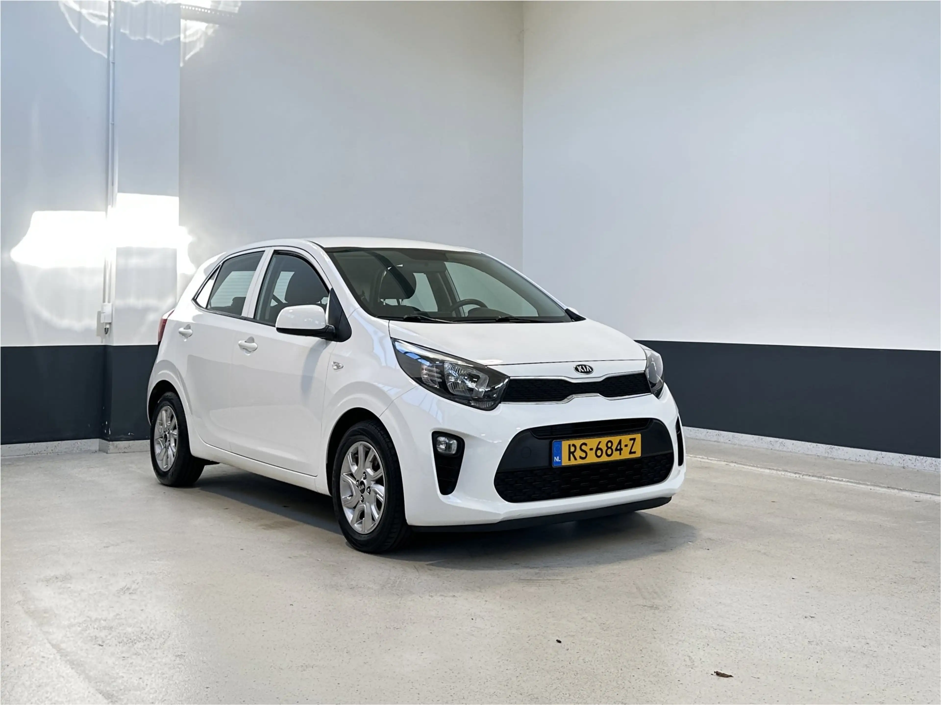 Kia Picanto 1.0 CVVT ComfortPlusLine Navigator | NL | Apple Ca