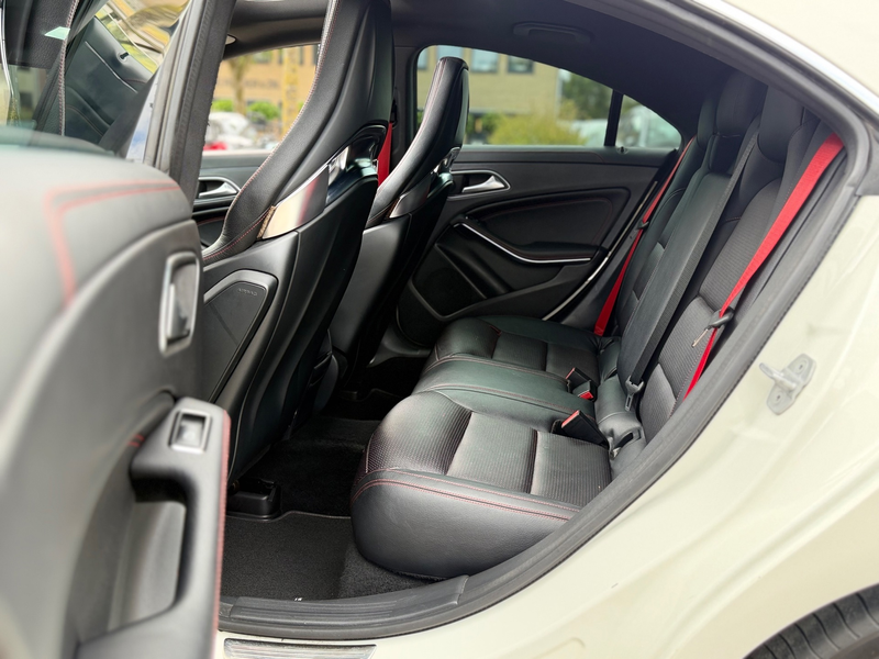 Mercedes-Benz CLA 45 AMG 4MATIC PANO/SCHAALSTOELEN/MEMORY/LINE-ASSIST | NET — photo 14