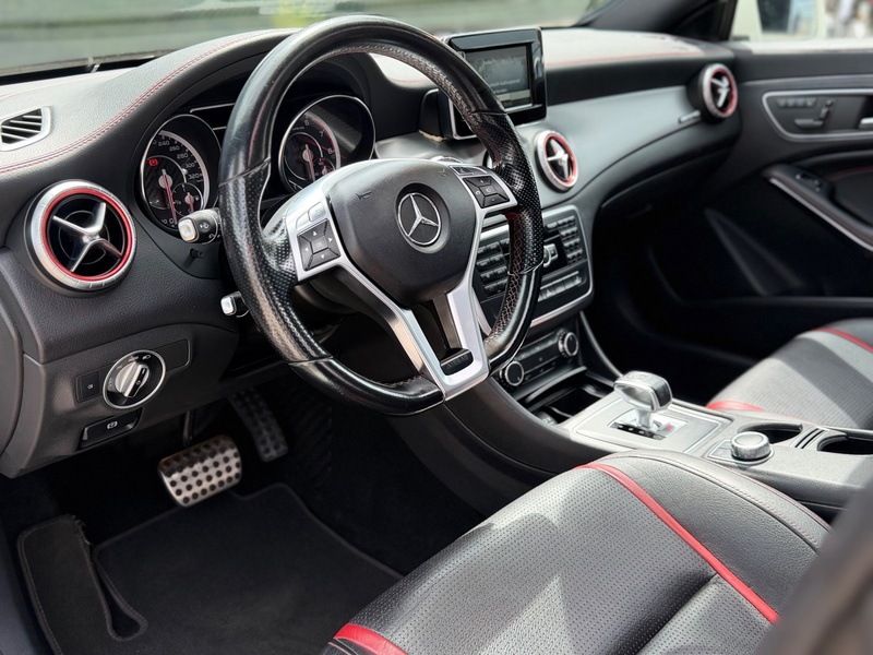 Mercedes-Benz CLA 45 AMG 4MATIC PANO/SCHAALSTOELEN/MEMORY/LINE-ASSIST | NET — photo 9