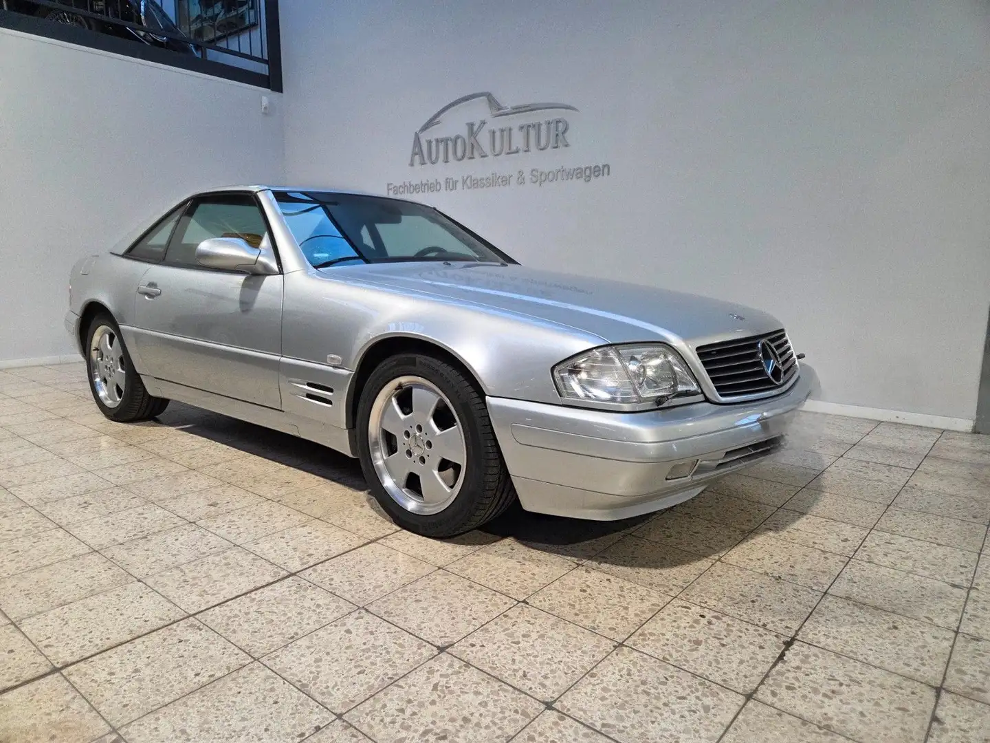 Mercedes-Benz SL 320 V6 Topzustand inkl. Hardtop Zilver - 1