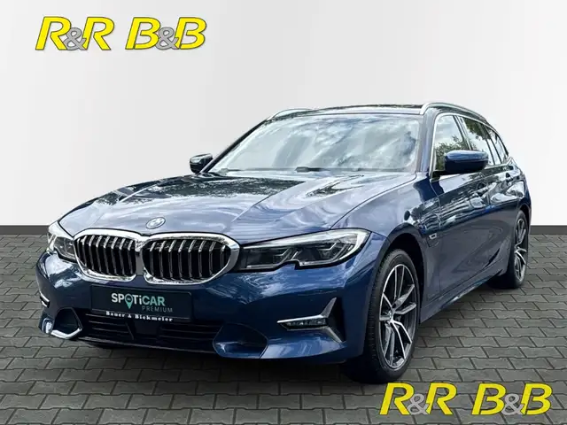 BMW 330 e xDrive Luxury Line Touring LEDER+PANO+KAMERA