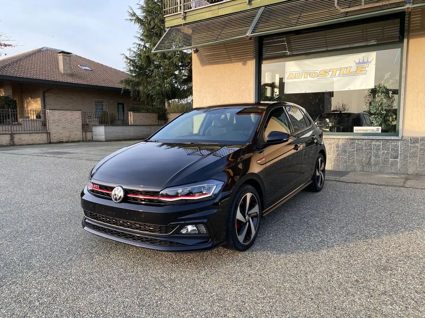 Volkswagen Polo GTI 5p 2.0 tsi GTI 200cv CAMBIO MANUALE Negro - 2