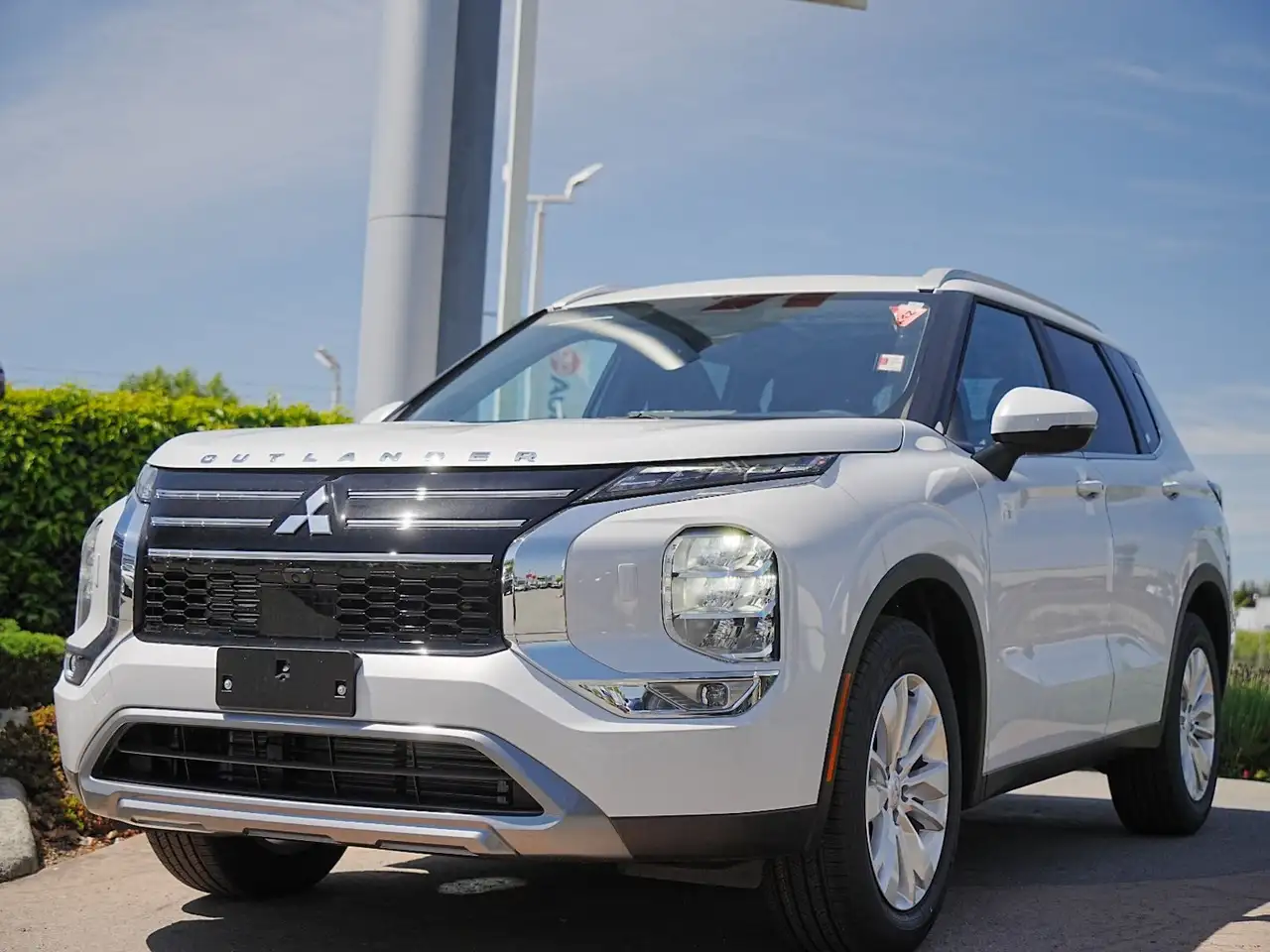 Mitsubishi Outlander снимка Mitsubishi Outlander