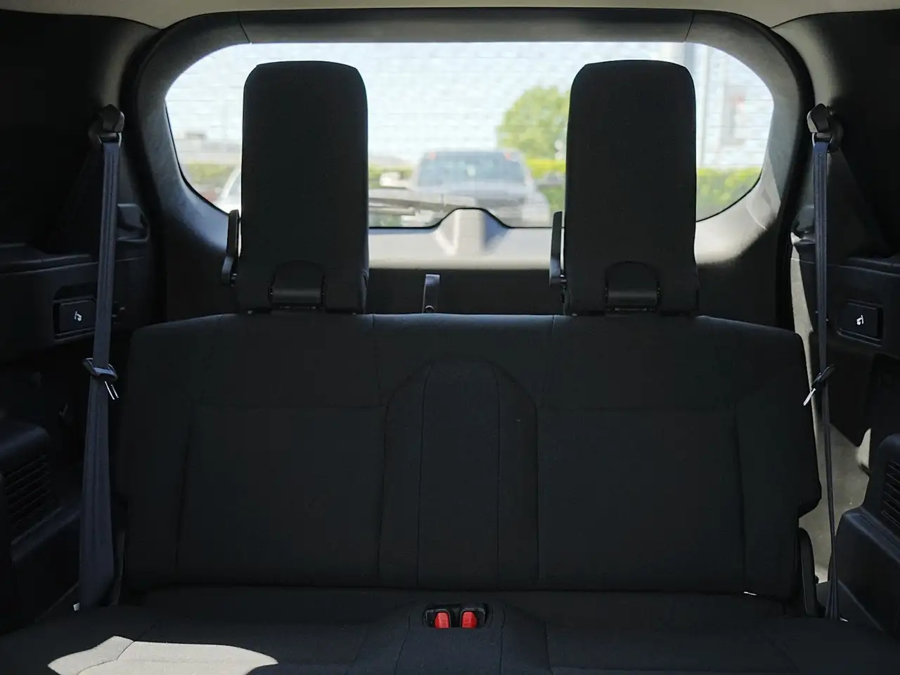 Mitsubishi Outlander снимка Mitsubishi Outlander