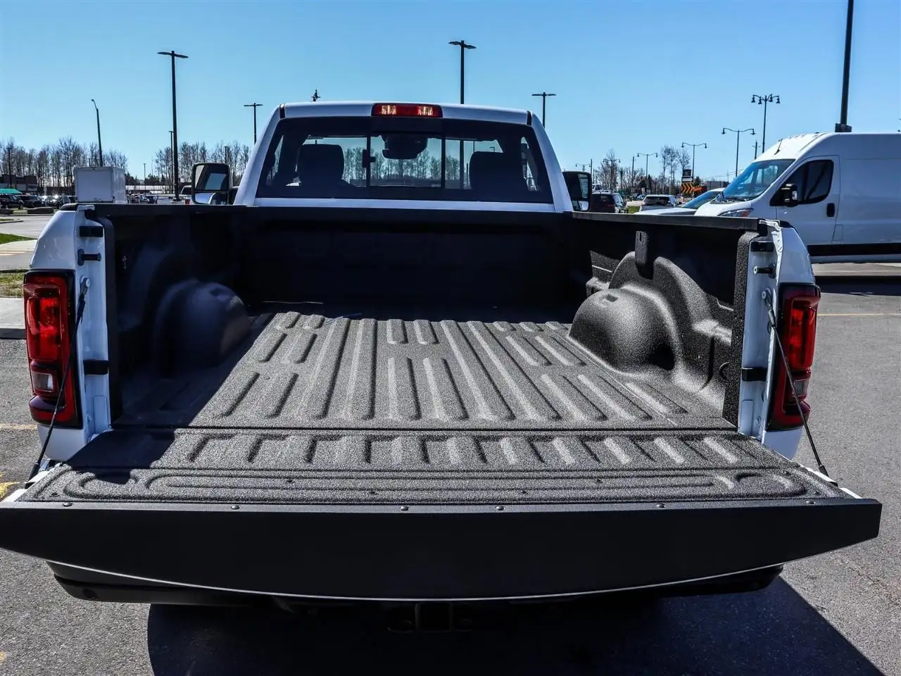 RAM 2500 снимка RAM 2500