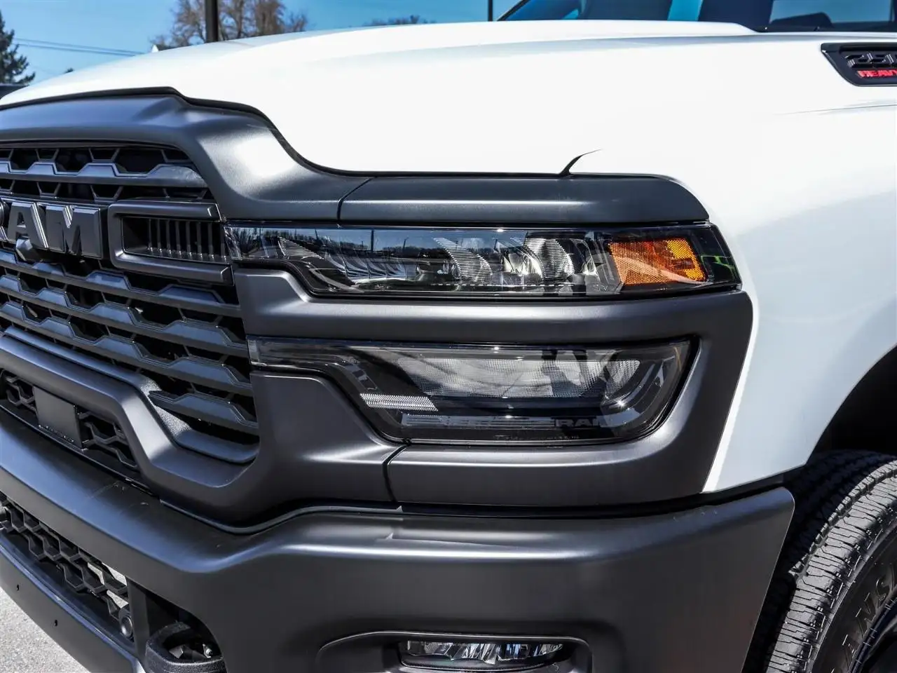 RAM 2500 снимка RAM 2500