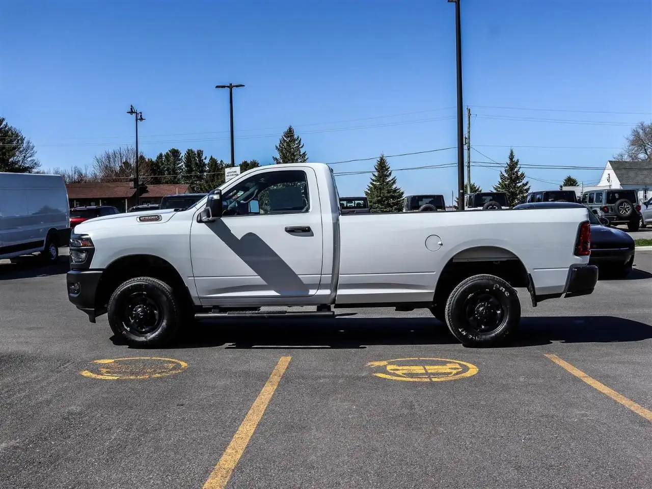 RAM 2500 снимка RAM 2500