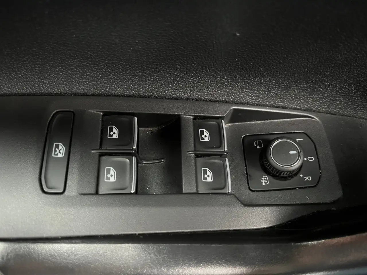 Volkswagen Polo Citadine 5 portes — photo 19