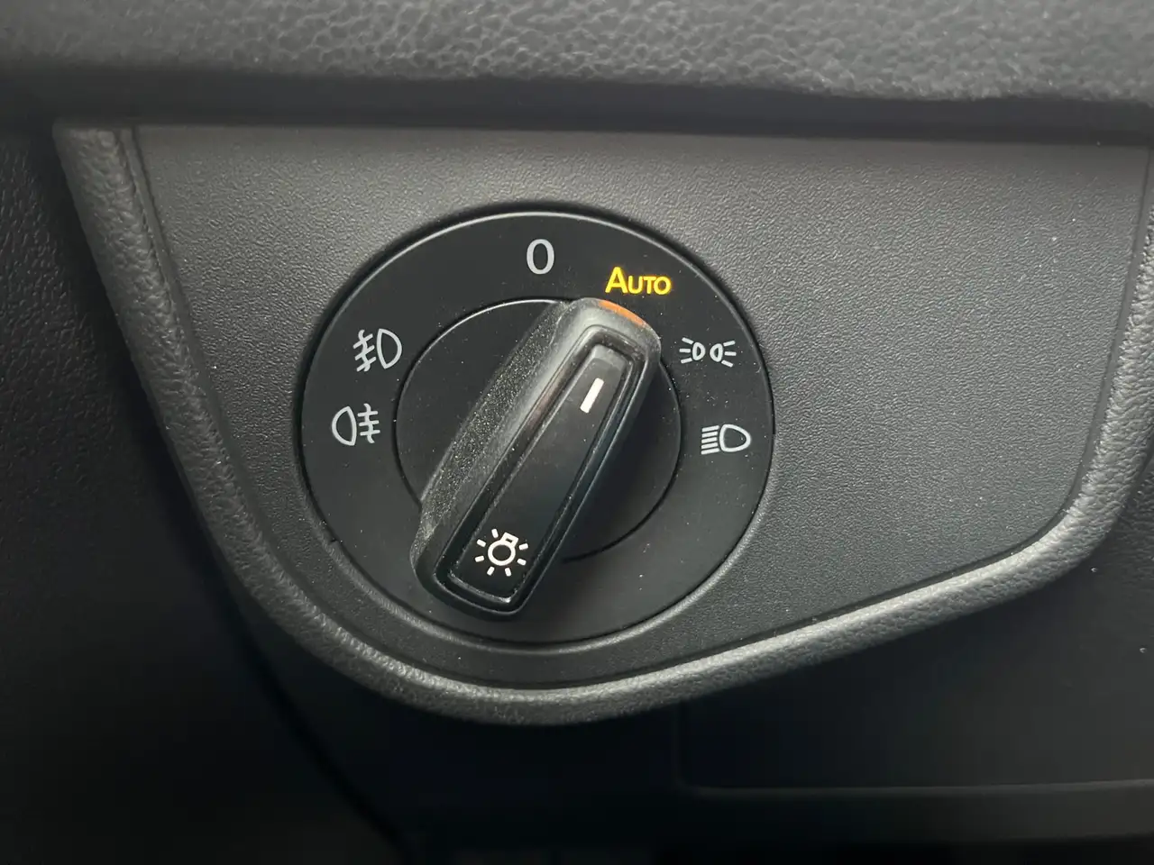 Volkswagen Polo Citadine 5 portes — photo 18