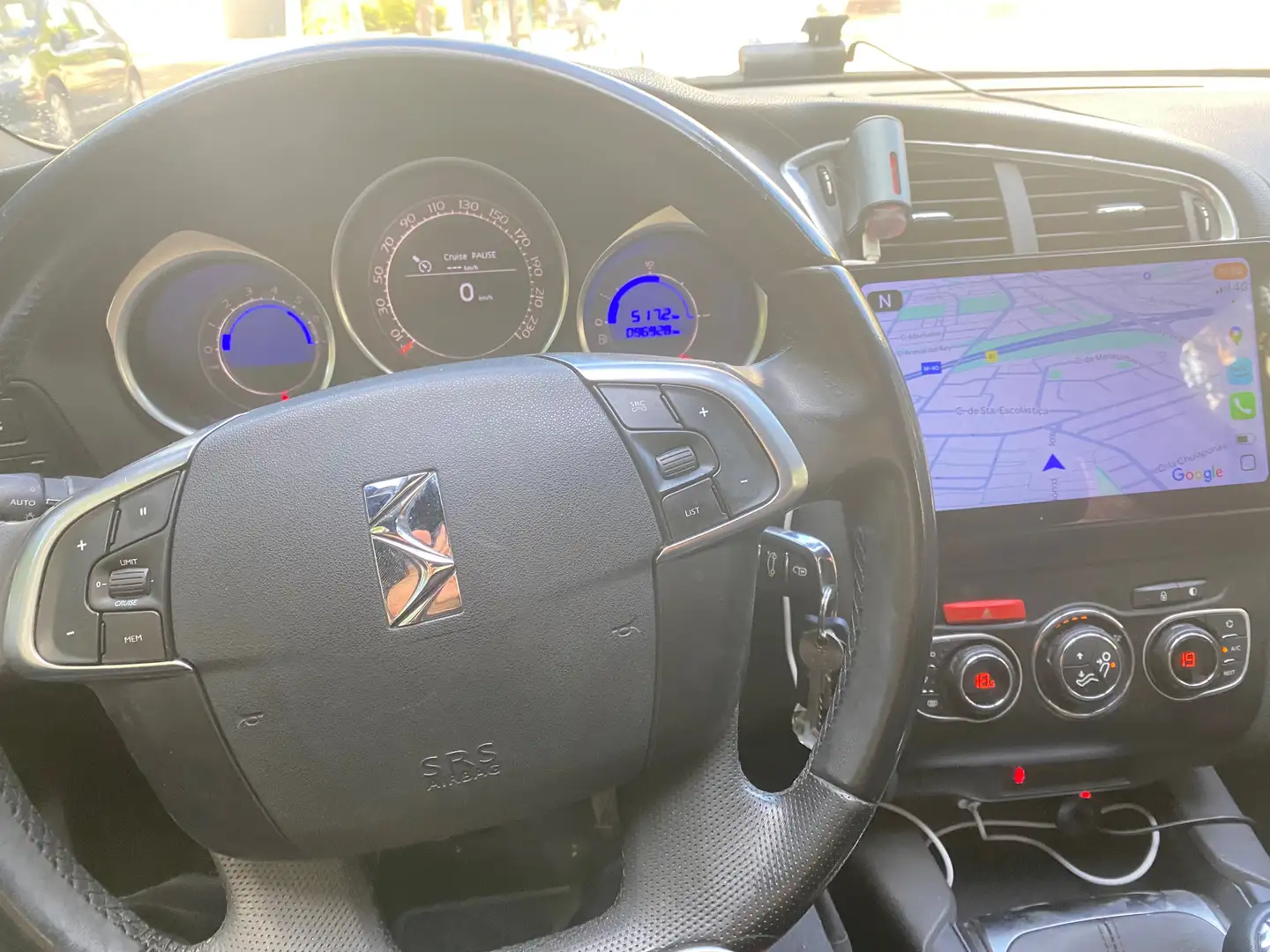 DS Automobiles DS 4 DS 4 1.6 BlueHDi S Gris - 2