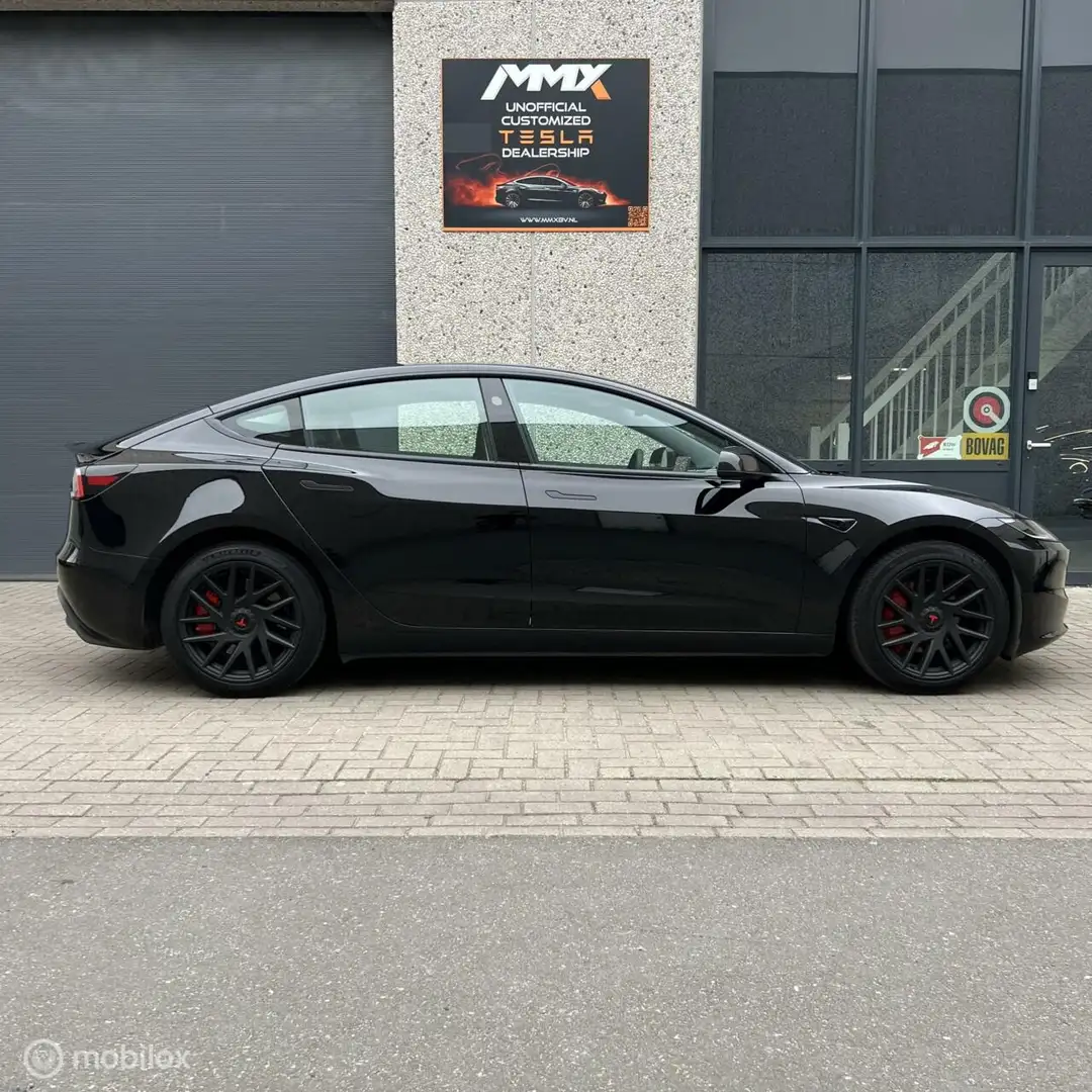 Tesla Model 3 Standard Range Zwart - 2