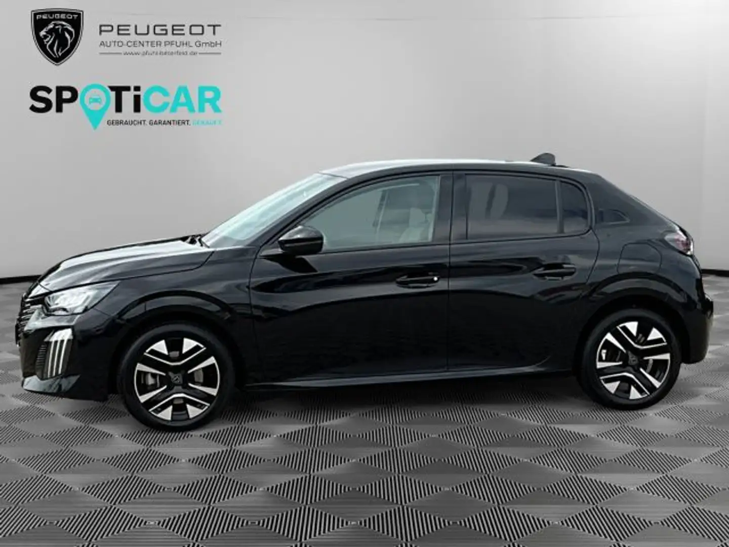 Peugeot 208 PureTech 100 Allure Schwarz - 2