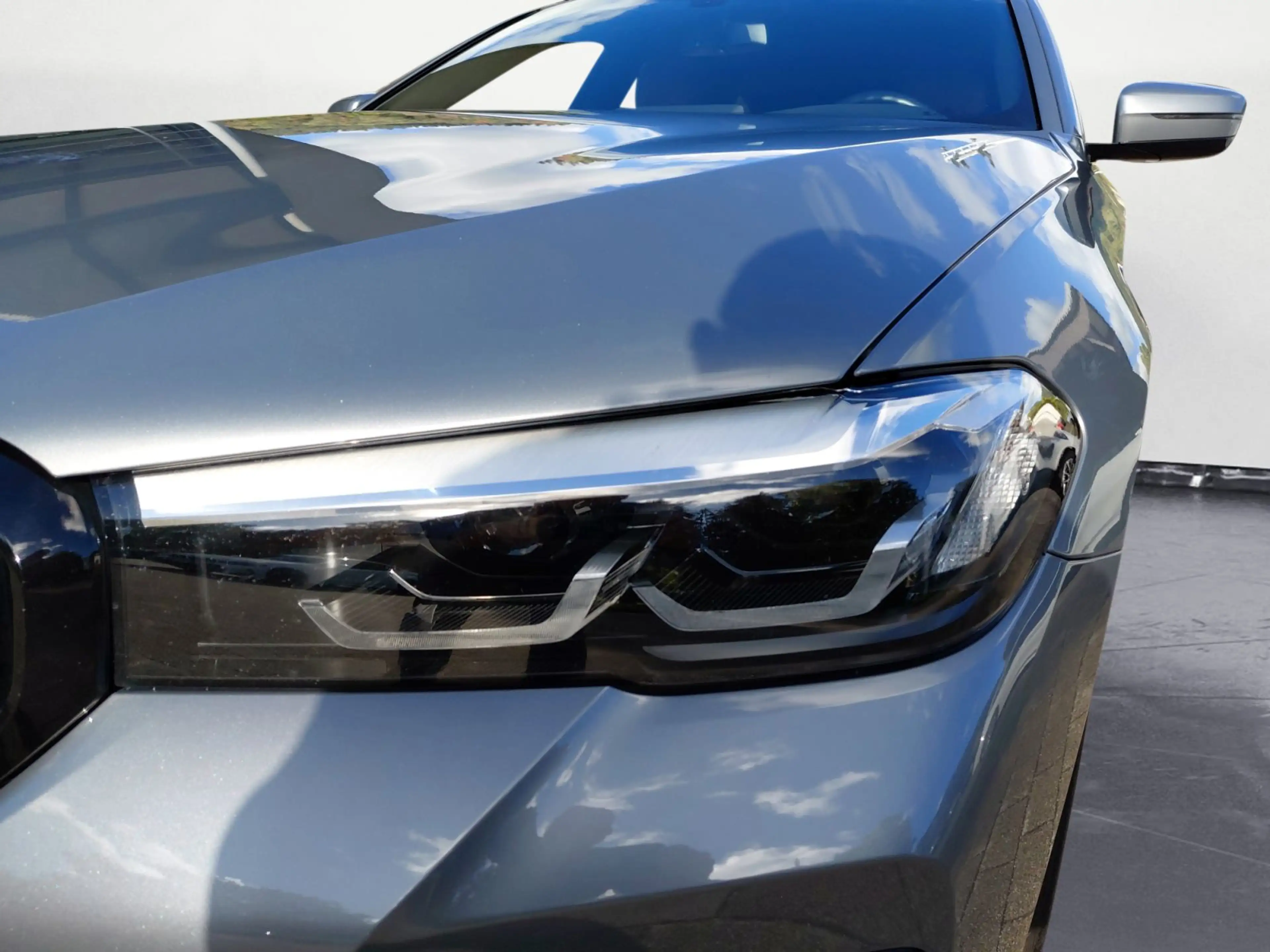 BMW 530 d Touring M Sportpaket Sport Aut. Panorama — photo 11