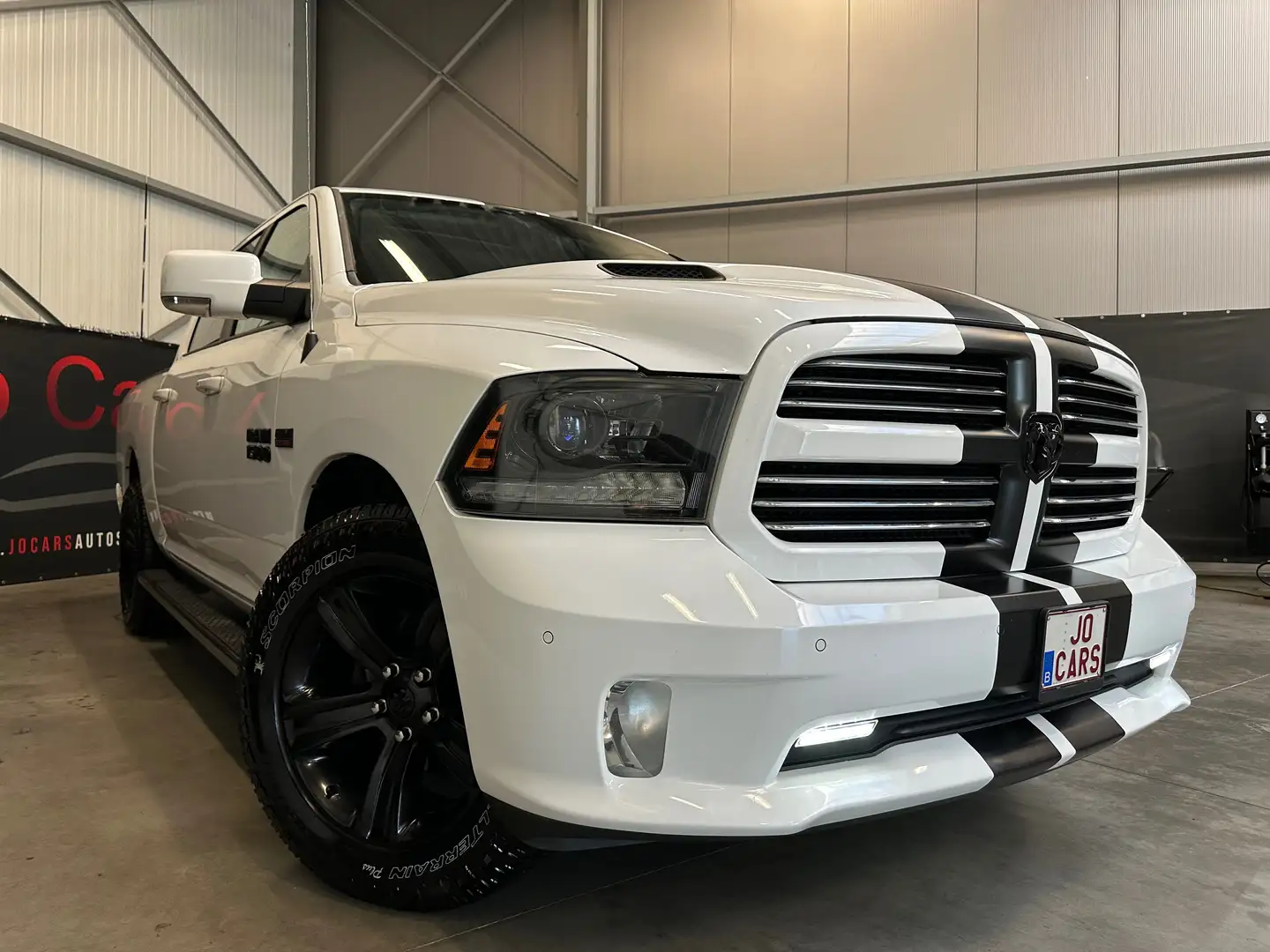 Dodge RAM 1500 sport/Crew cab/black pack/Luchtvering/prins/ Blanc - 1