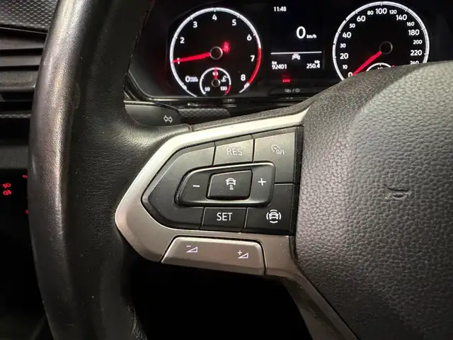 Volkswagen T-Cross view 13