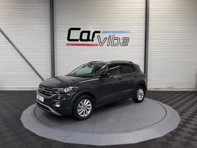 Volkswagen T-Cross view 8