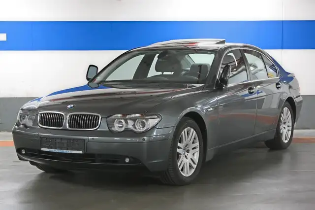 BMW 745 8-Zylinder aus 2. Hand TOP!
