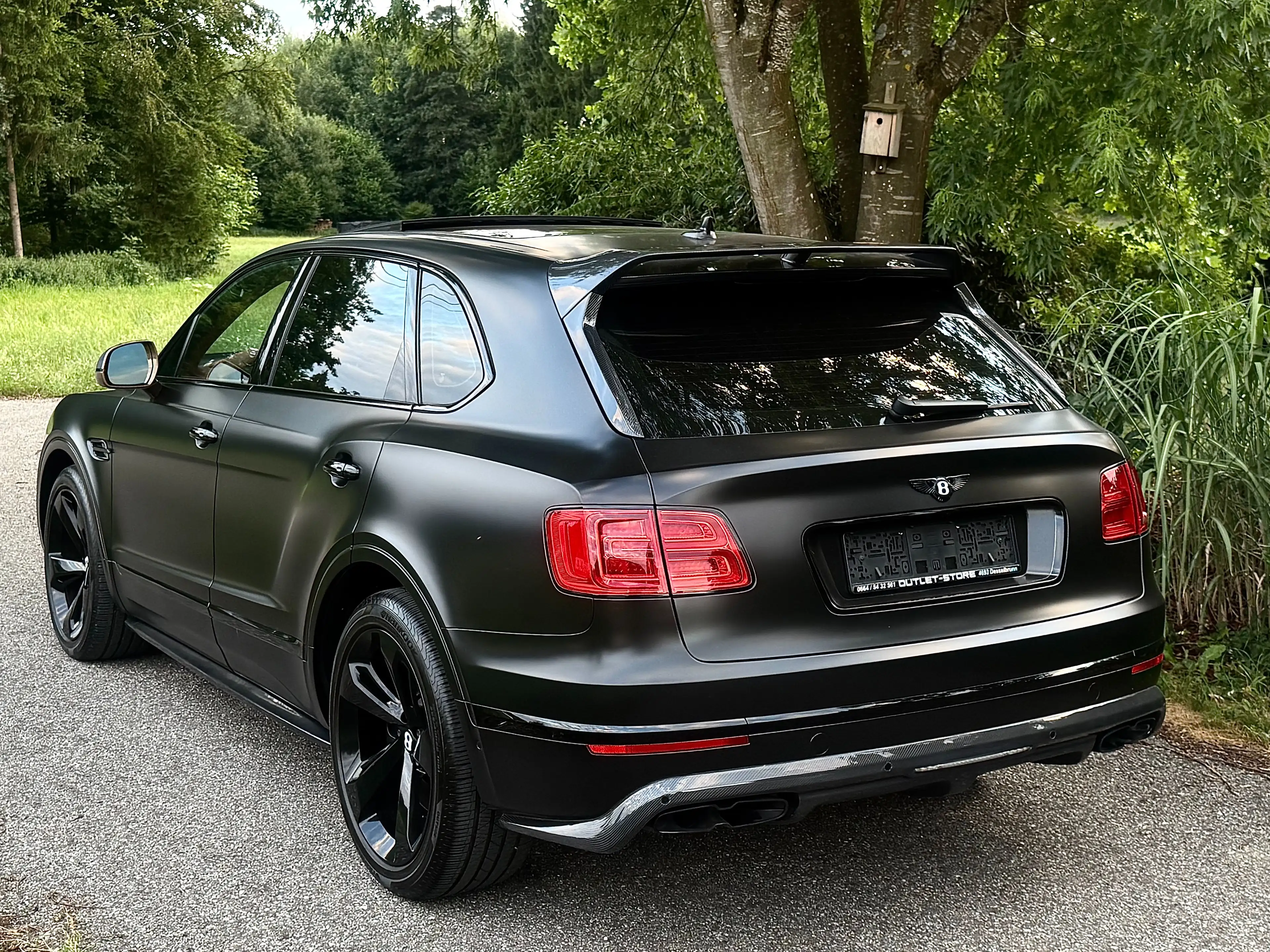 Bentley Bentayga 6,0 W12*First-Class*Carbon*ALL-BLACK*Ein_Traum* — photo 6