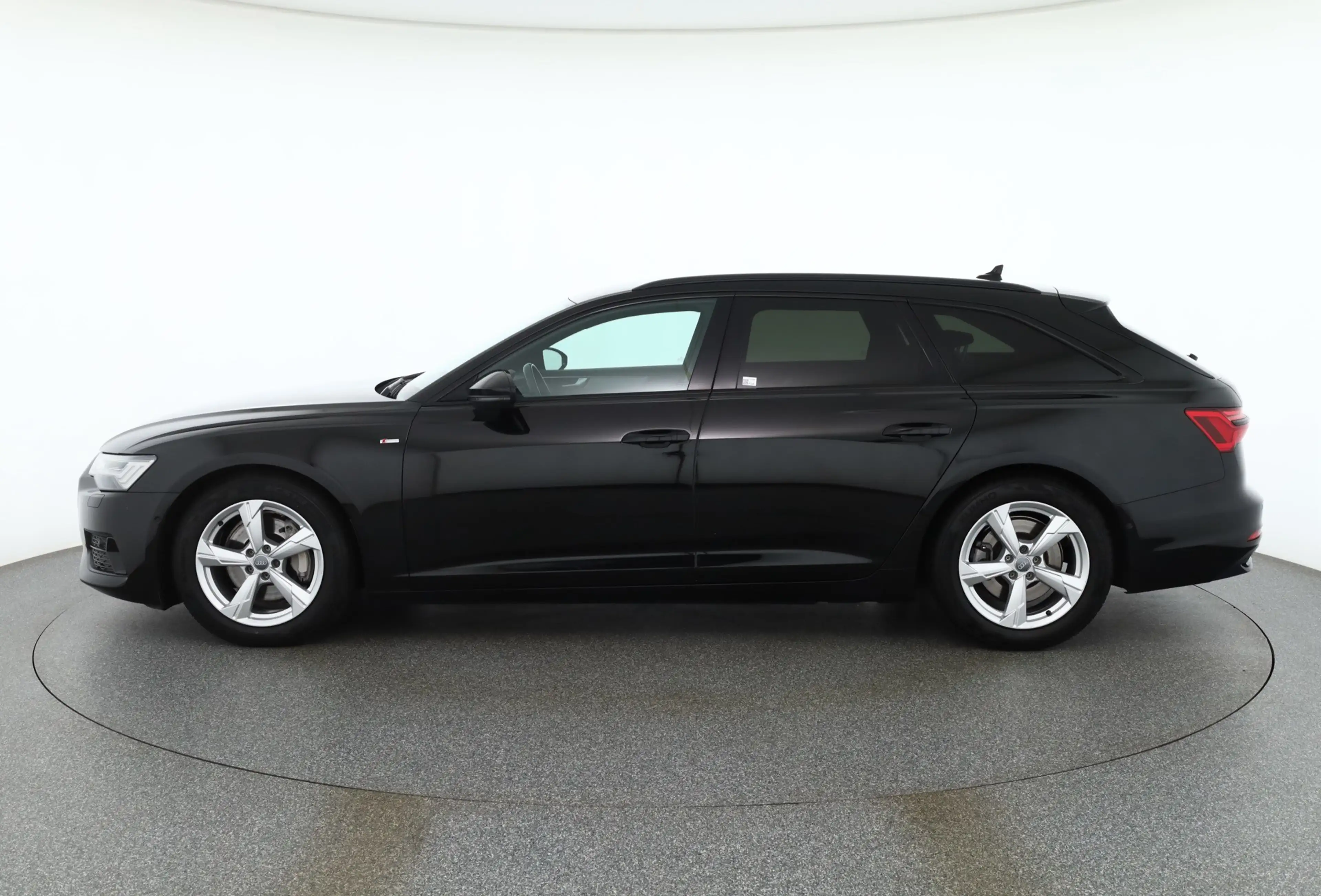 Audi A6 Avant 45 TDI quattro S-line LED Standheizung — photo 2