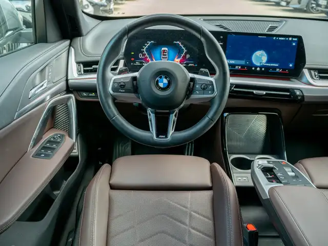BMW X1 view 13