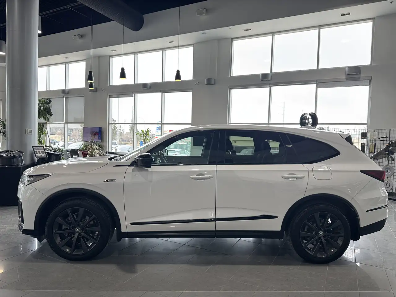 Acura MDX снимка Acura MDX