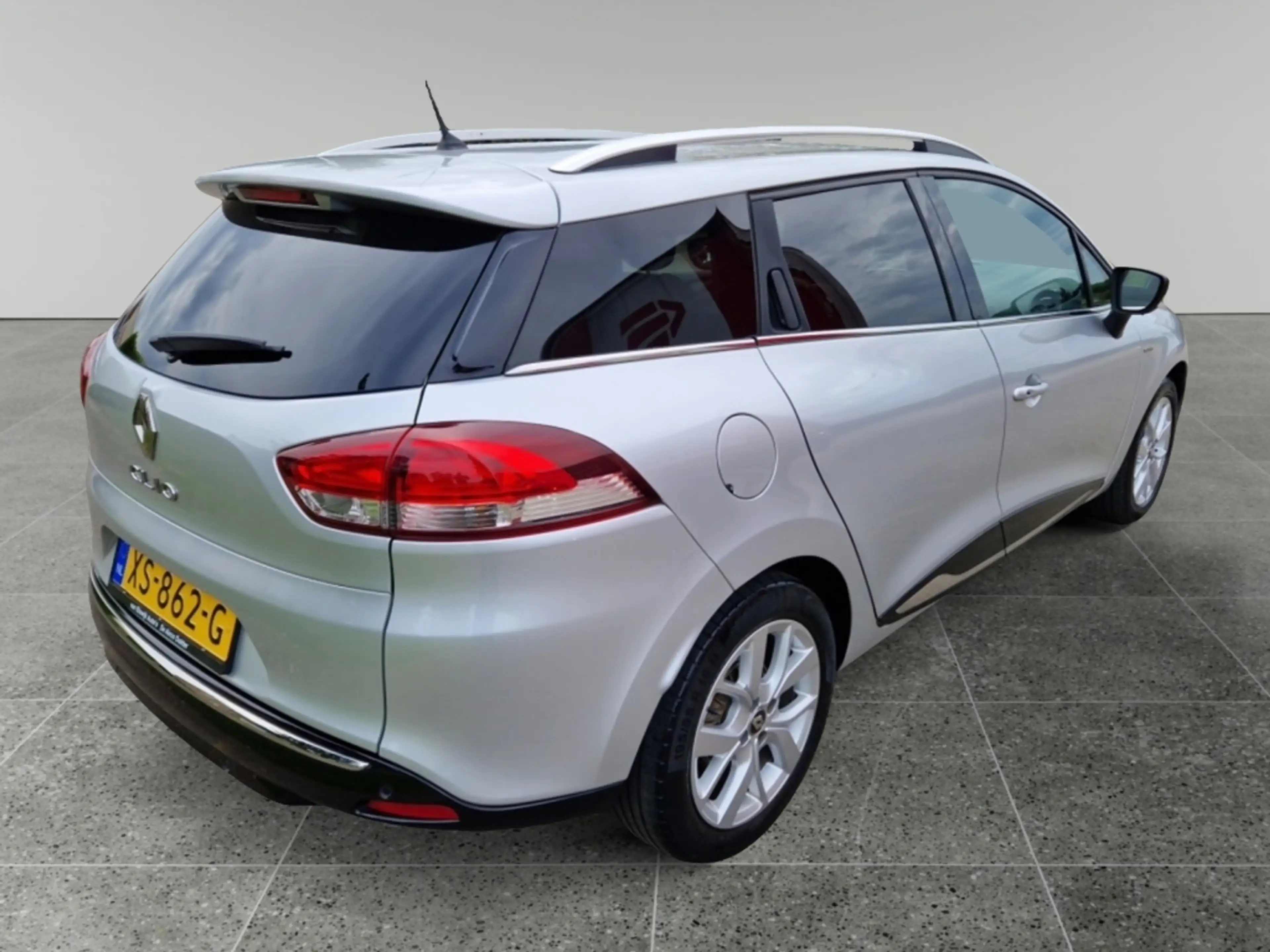 Renault Clio Estate 0.9 TCe Limited NW.Staat. 100%DOH Dealer on — photo 5