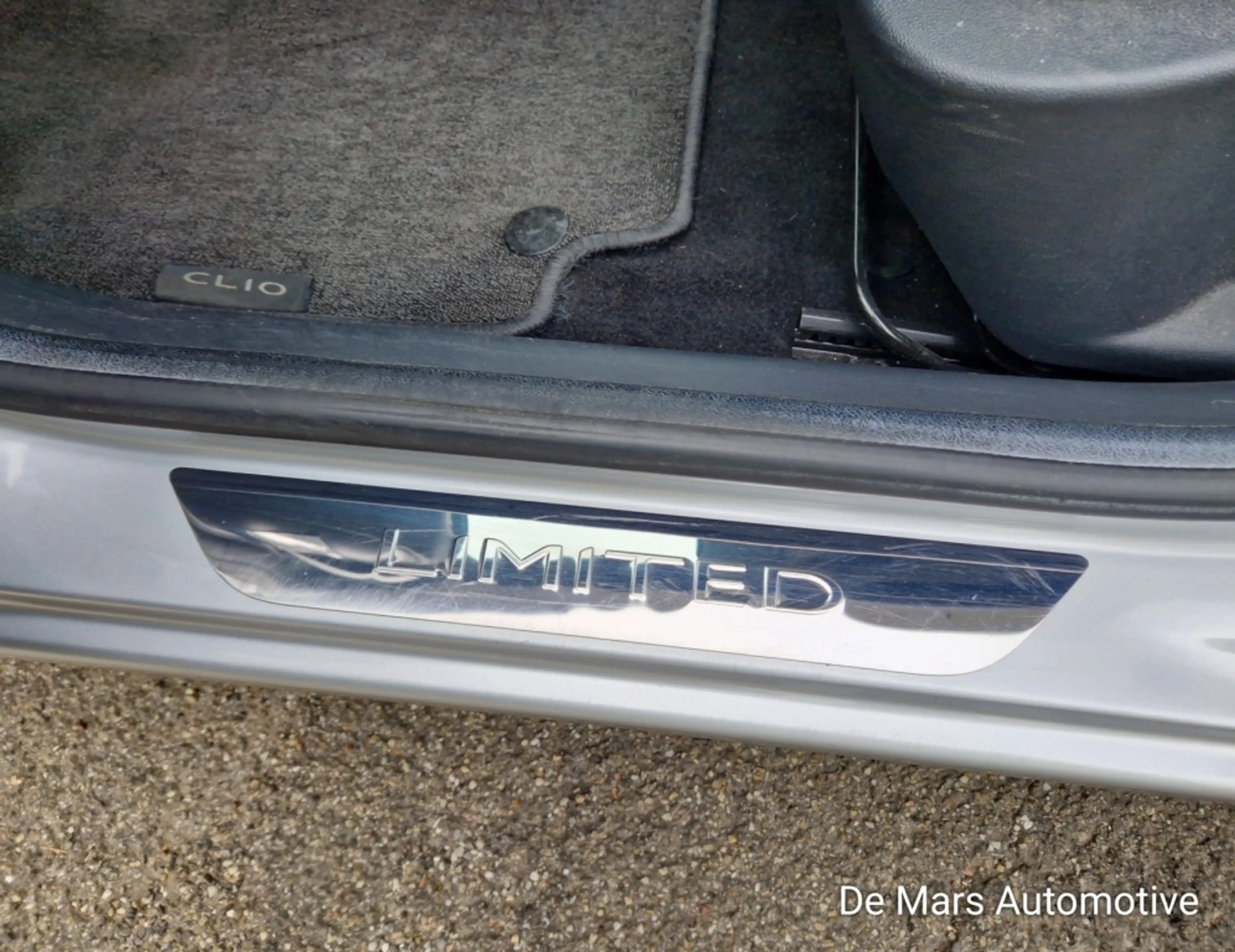 Renault Clio Estate 0.9 TCe Limited NW.Staat. 100%DOH Dealer on — photo 10