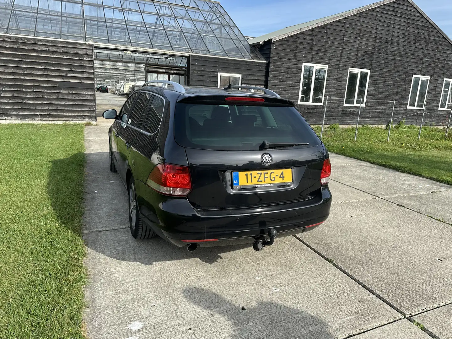 Volkswagen Golf Variant 1.6 TDI DPF BlueMotion Technology MATCH - 2