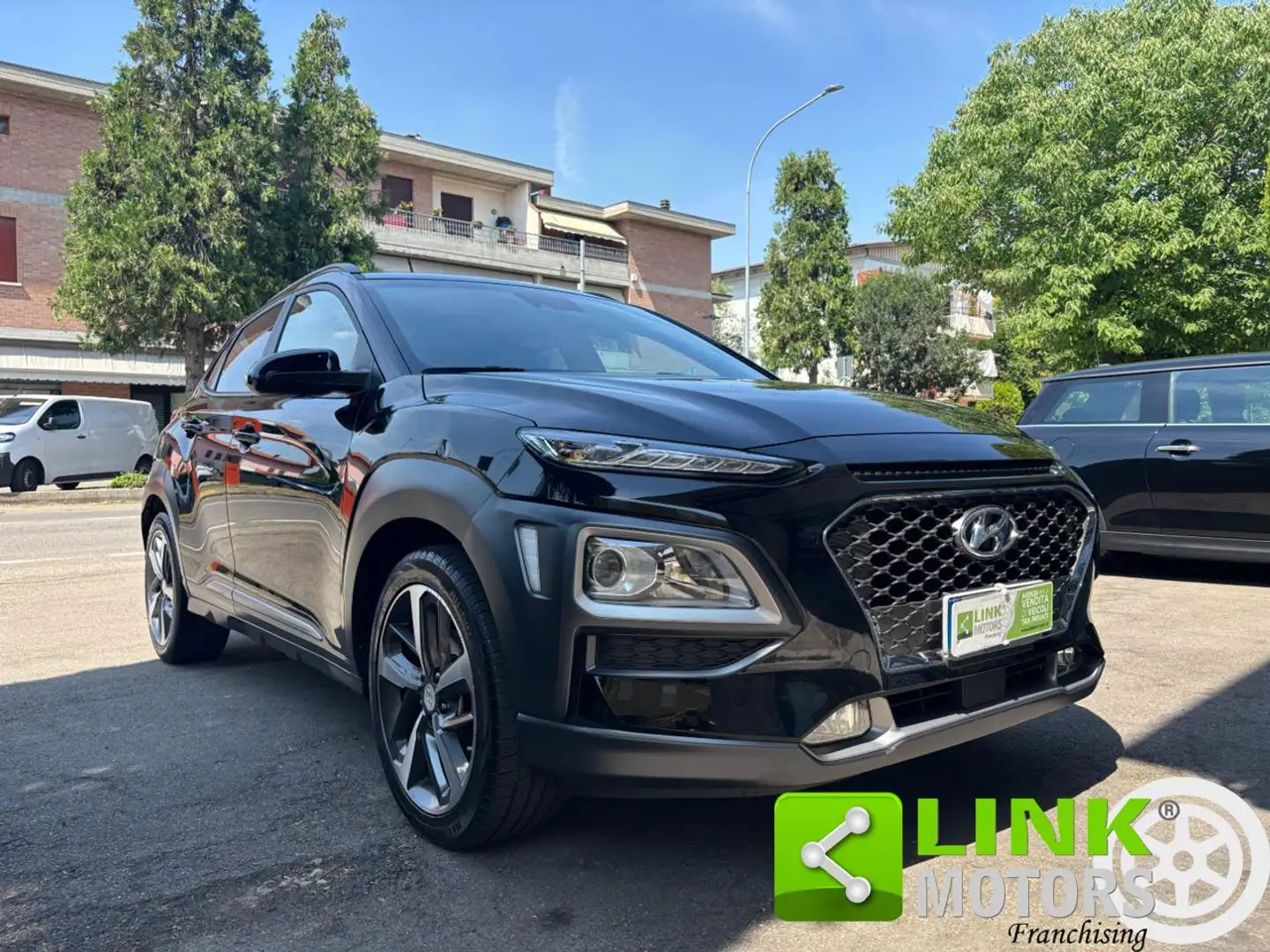 Hyundai KONA 1.0 T-GDI XPrime Negro - 1