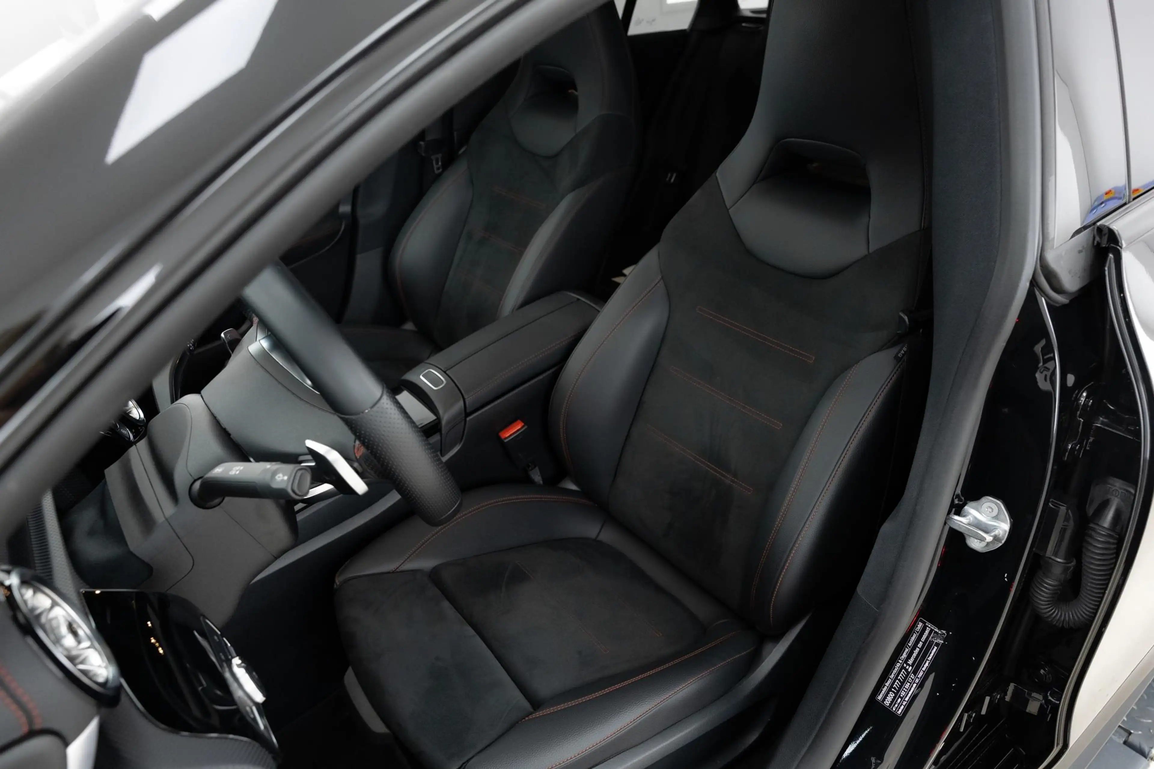 Mercedes-Benz CLA 220 Shooting Brake Premium Plus AMG-line — photo 7
